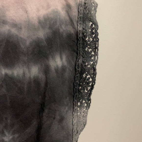 Women’s Kaktus Tie Dye Tip with Crochet Lace Trim - Picture 5 of 5